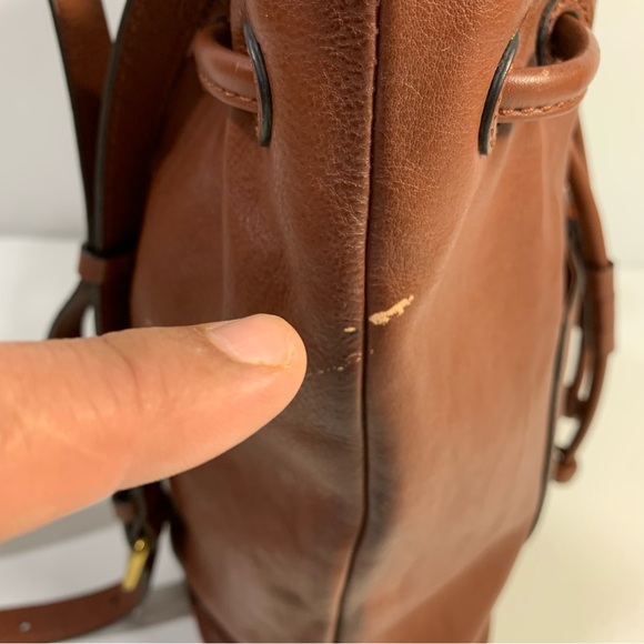 FRYE Olivia Bucket Drawstring Crossbody Bag Purse Cognac Dark Brown Leather - Picture 16 of 16